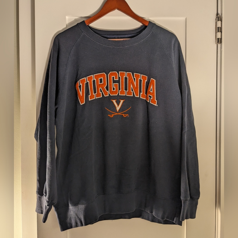University of Virginia men's medium crewneck sweatshirt